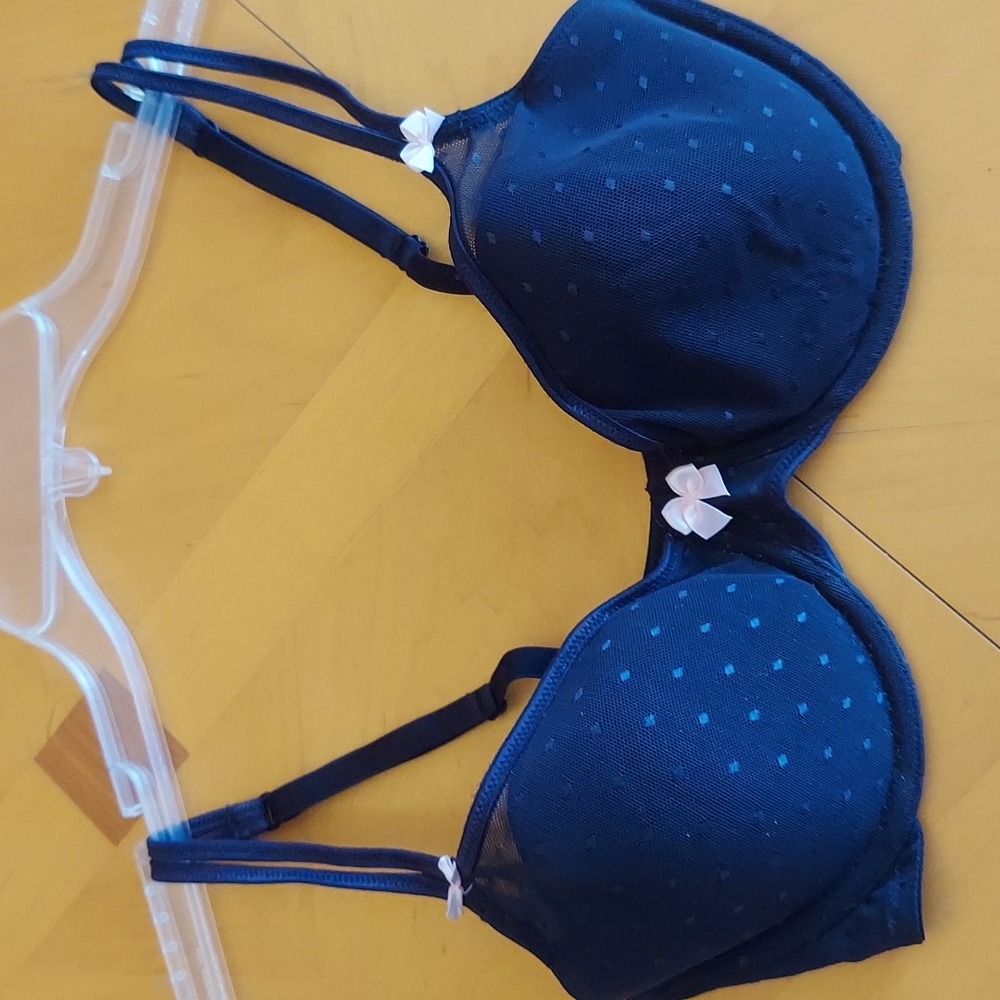 Victoria's Secret Demi Bra 34C